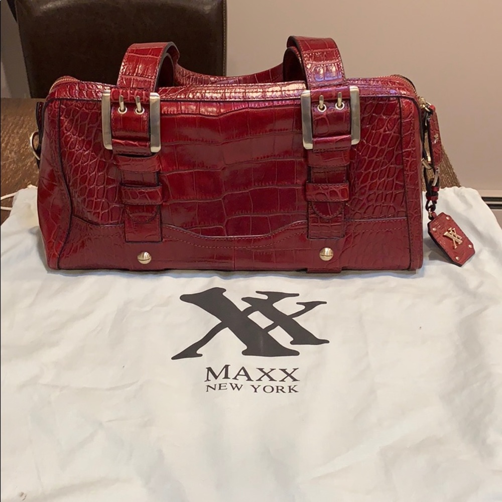 NWOT MAXX New York Bag